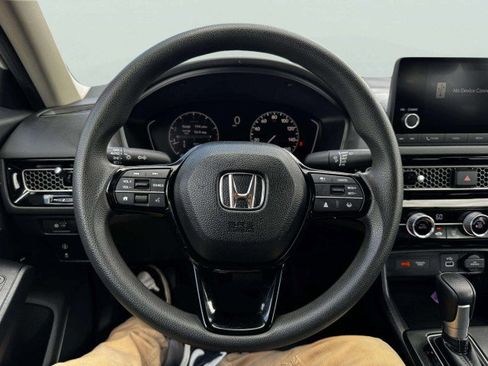 Used 2024 Honda Civic LX image 27