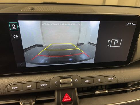 Used 2025 Kia K4 LXS image 12