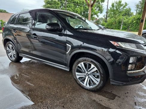 Used 2025 Mitsubishi Outlander Sport SE AWD/4WD image 4