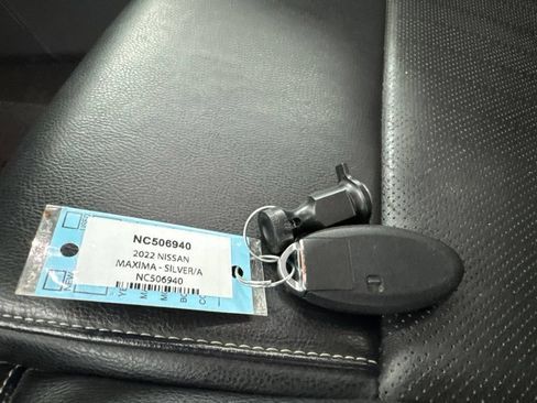 Used 2022 Nissan Maxima SV w/ Floor Mat Group FWD image 33