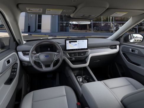 New 2026 Ford Explorer Active AWD/4WD image 10