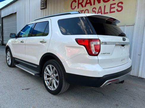 Used 2016 Ford Explorer Limited image 8