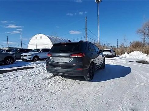 Certified 2023 Chevrolet Equinox RS w/ LPO, Floor Liner Package image 7