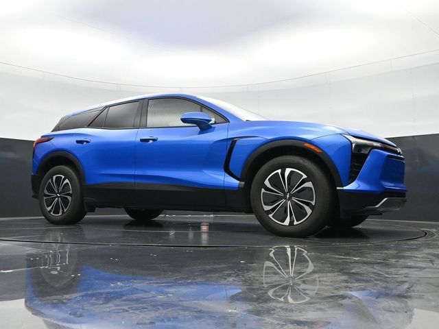 Used 2024 Chevrolet Blazer EV LT AWD/4WD image 47