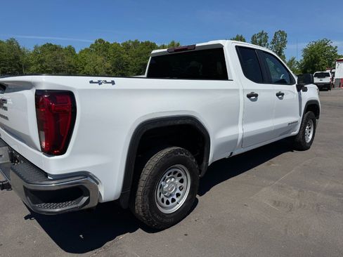 Used 2020 GMC Sierra 1500 4x4 Double Cab w/ Fleet Convenience Package image 11