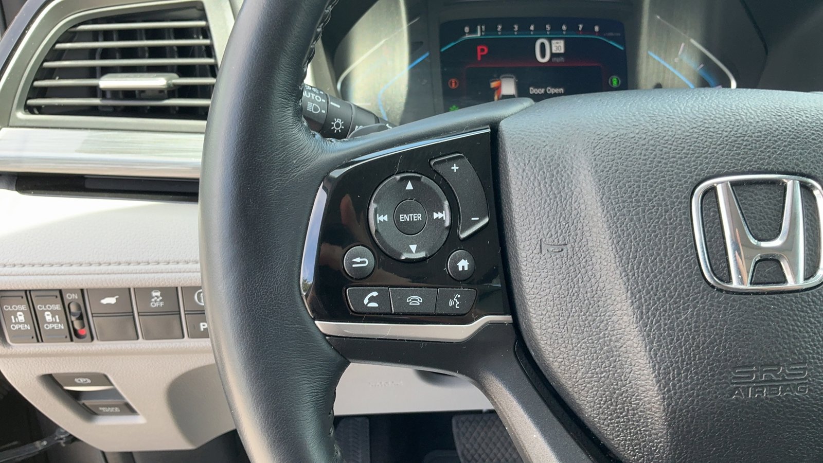 Used 2023 Honda Odyssey Elite image 28