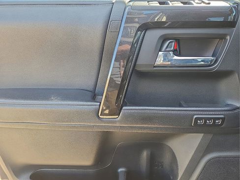 Used 2020 Toyota 4Runner Nightshade image 19