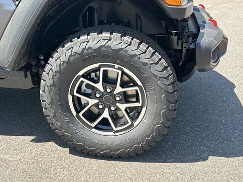 New 2026 Jeep Wrangler Unlimited Rubicon AWD/4WD image 12