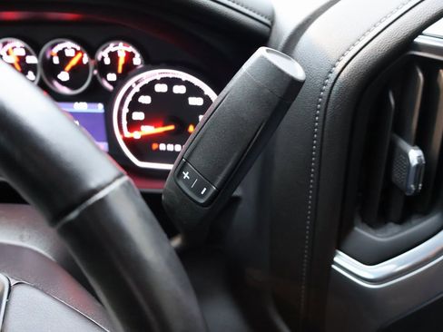 Used 2022 Chevrolet Silverado 1500 LTZ image 20