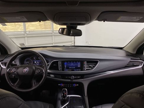 Used 2020 Buick Enclave Premium w/ Sun and Sites Package image 13