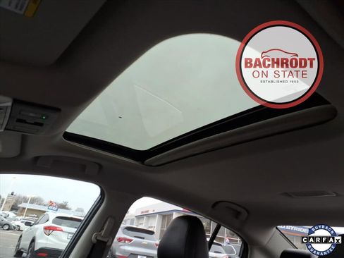 Used 2023 Nissan Sentra SR w/ SR Premium Package image 10