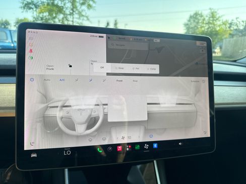 Used 2018 Tesla Model 3 Long Range AWD/4WD image 12