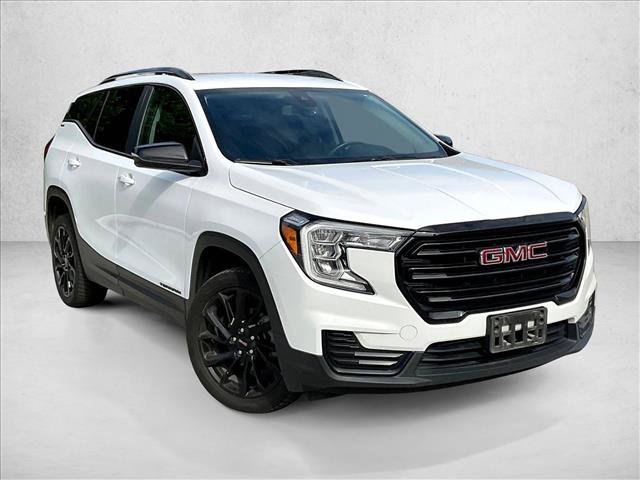 Used 2024 GMC Terrain SLE w/ Elevation Edition AWD/4WD image 11