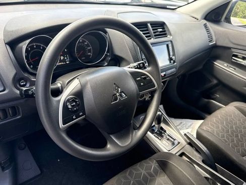 Used 2020 Mitsubishi Outlander Sport Black Edition FWD image 27