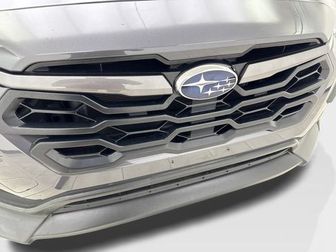 Used 2024 Subaru Crosstrek 2.5i Limited w/ Crosstrek Mirror Package AWD/4WD image 26