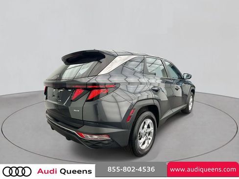 Used 2022 Hyundai Tucson SE AWD/4WD image 4