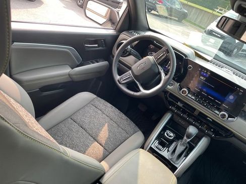 Certified 2024 Chevrolet Colorado ZR2 w/ Technology Package image 24