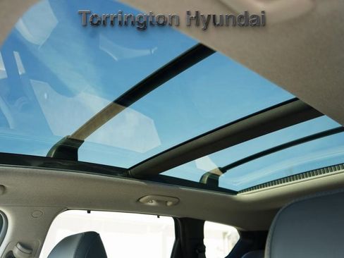 Certified 2023 Hyundai Santa Fe Limited image 31