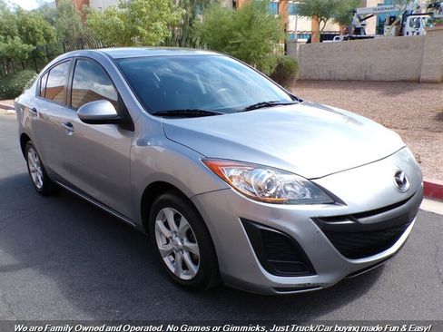 Used 2011 MAZDA MAZDA3 i Touring FWD image 1