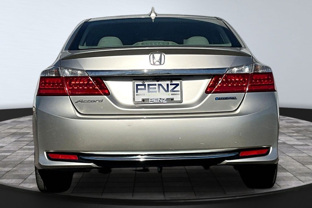 Used 2014 Honda Accord Plug-In Sedan image 5