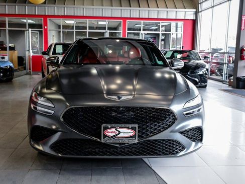 Used 2022 Genesis G70 3.3T Launch Edition image 2