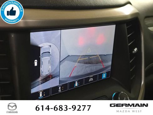 Used 2021 GMC Acadia Denali w/ Denali Technology Package AWD/4WD image 32