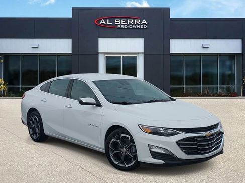 Used 2024 Chevrolet Malibu LT FWD image 1