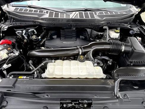 Used 2022 Ford F150 Lariat image 10