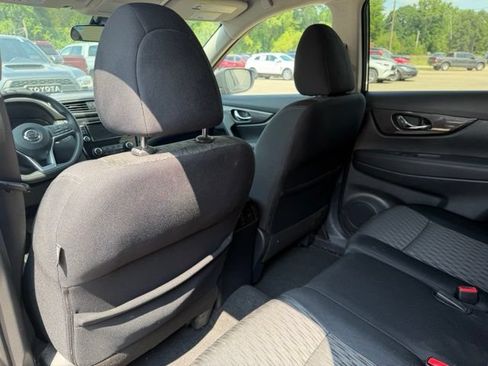 Used 2019 Nissan Rogue AWD image 8