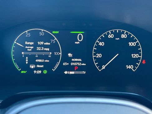 Used 2025 Honda CR-V Sport-L image 30