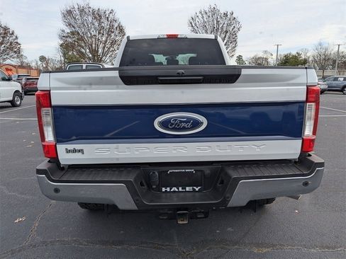 Used 2019 Ford F250 XLT w/ XLT Value Package image 7