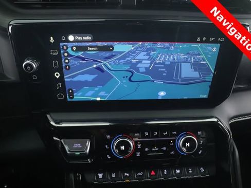 Used 2025 GMC Sierra 2500 AT4X image 5