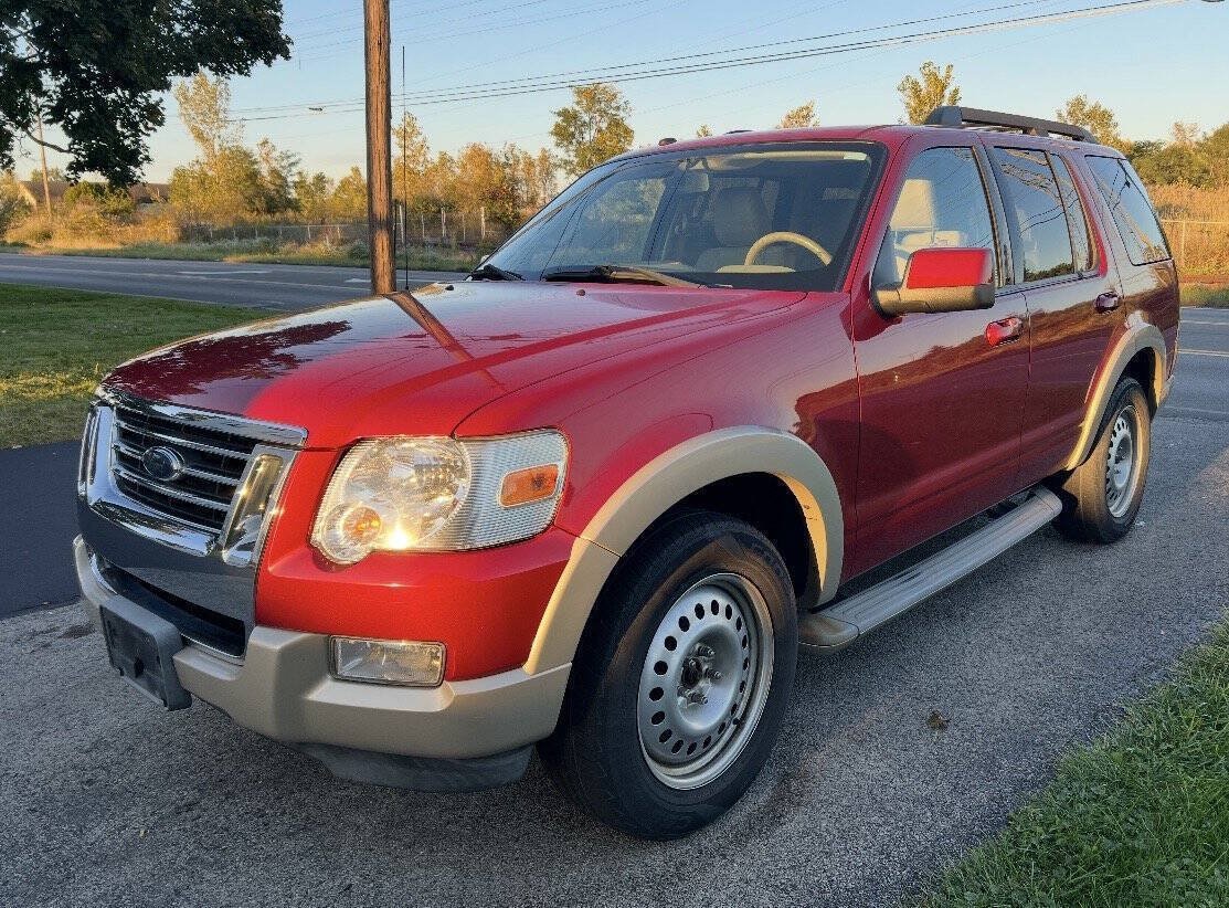 Used 2010 Ford Explorer Eddie Bauer AWD/4WD image 3