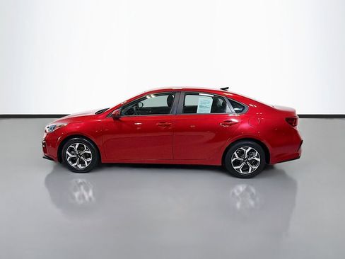 Used 2020 Kia Forte LXS FWD image 2