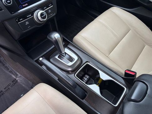 Used 2013 Honda Crosstour EX-L image 22