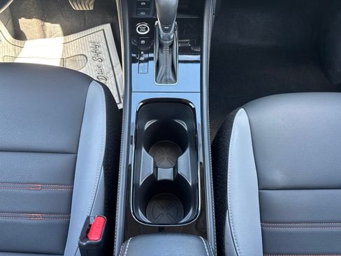 Used 2024 Nissan Kicks SR w/ SR Premium Package FWD image 30