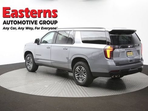 Used 2025 Chevrolet Suburban Z71 AWD/4WD image 68