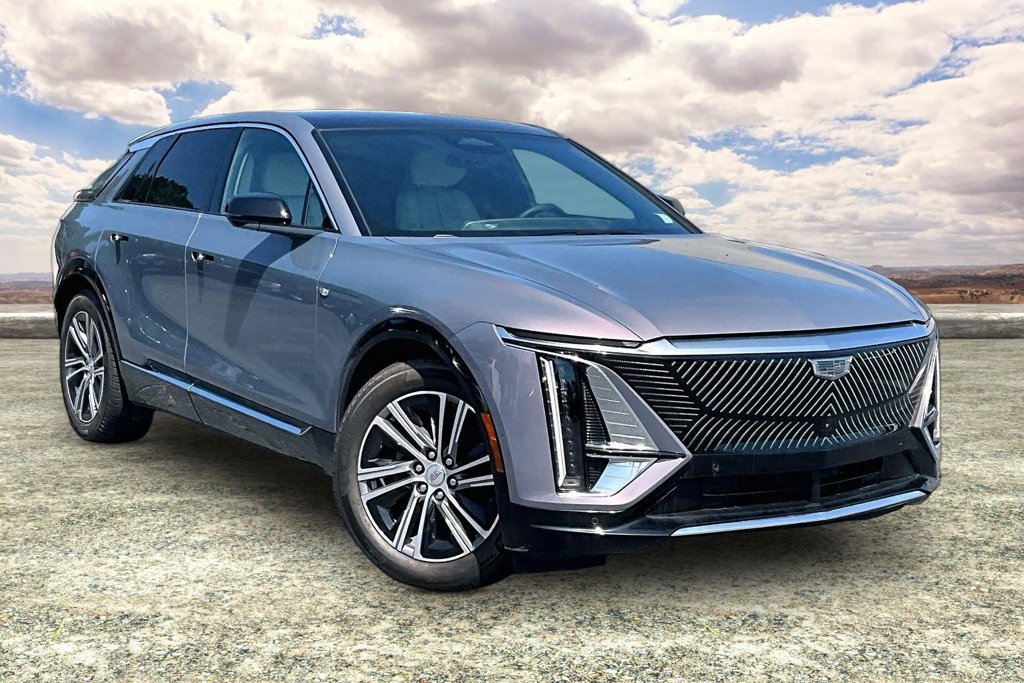 Certified 2024 Cadillac Lyriq Luxury w/ LPO, Floor Liner Package AWD/4WD image 1