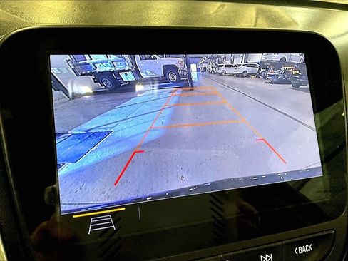 Used 2021 Chevrolet Equinox LT AWD/4WD image 20