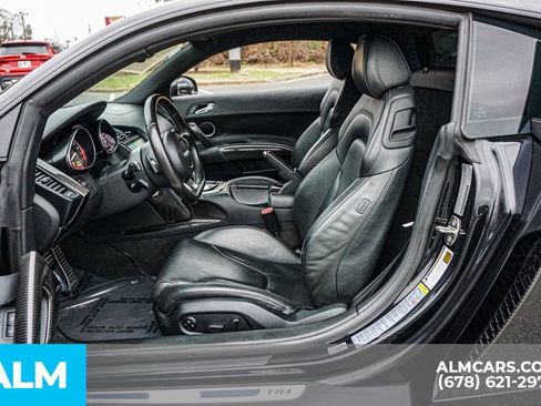 Used 2011 Audi R8 V10 image 22