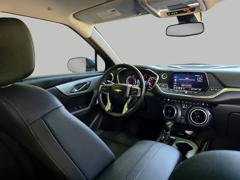 Used 2022 Chevrolet Blazer LT w/ Midnight/Sport Edition FWD image 10