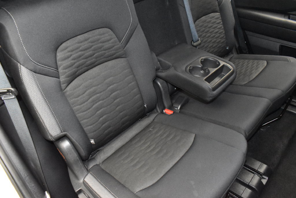Used 2025 Nissan Pathfinder SV AWD/4WD image 29