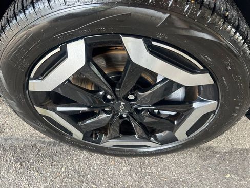 Certified 2025 Kia Telluride S AWD/4WD image 38