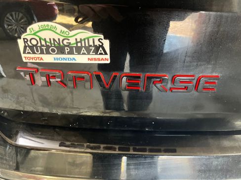 Used 2021 Chevrolet Traverse Premier w/ Redline Edition image 46