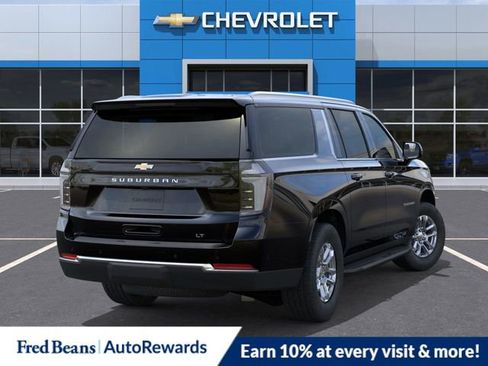 New 2025 Chevrolet Suburban LT w/ Comfort Package image 4
