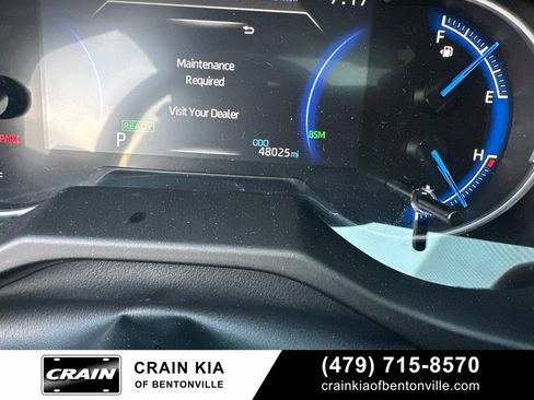 Used 2022 Toyota RAV4 XSE AWD/4WD image 22