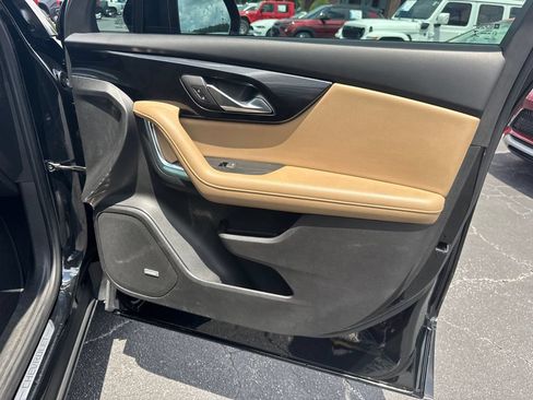 Used 2022 Chevrolet Blazer Premier w/ Enhanced Convenience Package FWD image 15