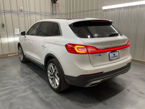 Used 2017 Lincoln MKX Black Label w/ Driver Assistance Package image 20