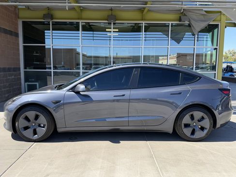 Used 2022 Tesla Model 3 Long Range image 7