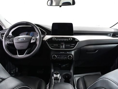 Used 2022 Ford Escape SEL image 7